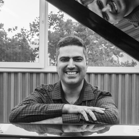 Fernando Plana al piano
